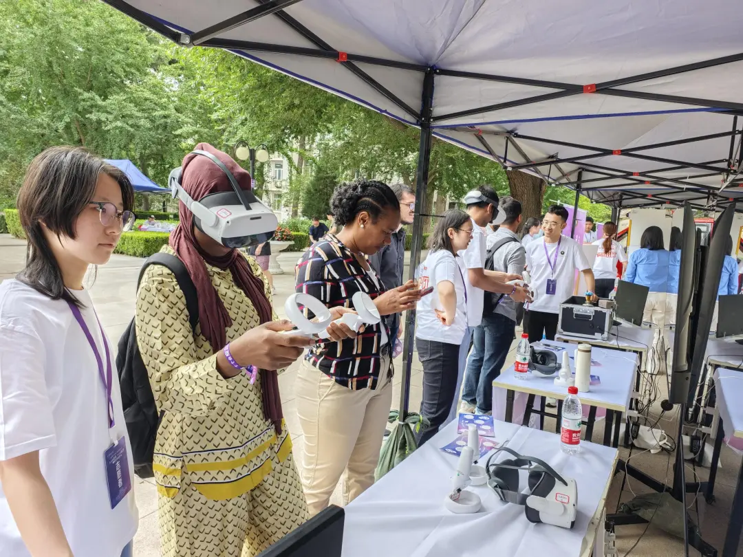 北京理工大学活动图片3